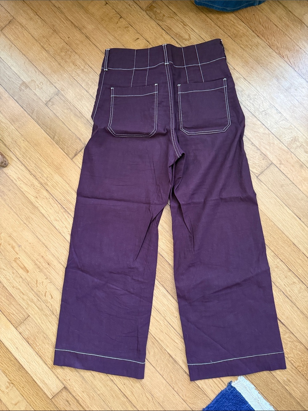 Maeve by Anthropology- Cropped Wide-Leg Pants in Plum with White Stitching - Picture 6 of 7